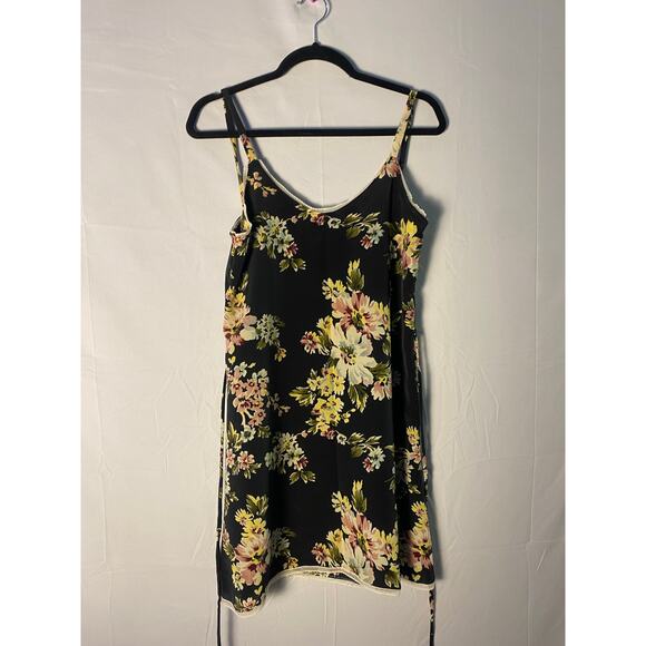 Black Semi-dress w/ Floral Print Back Tie Sleeveless Women's Size Medium - Picture 1 of 2